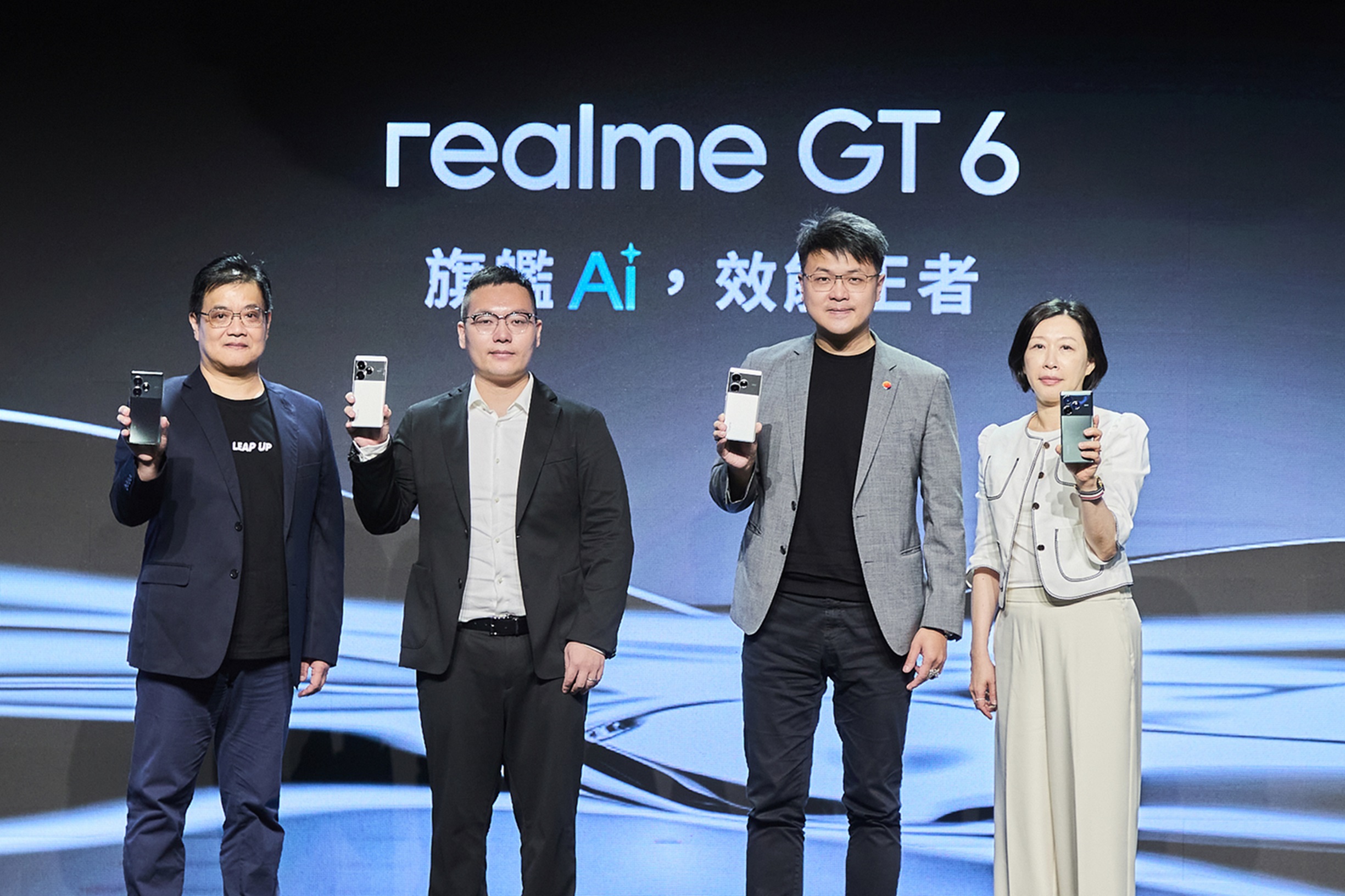 realme回應市場需求，睽違2年再推GT系列realme GT 6